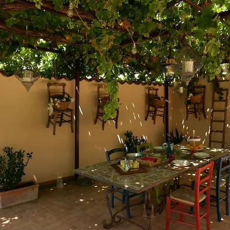 Paola & Frank Holiday home Piedimonte Etneo